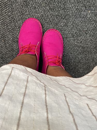 Customer photo review of Fuschia Pink Ladies Vellies