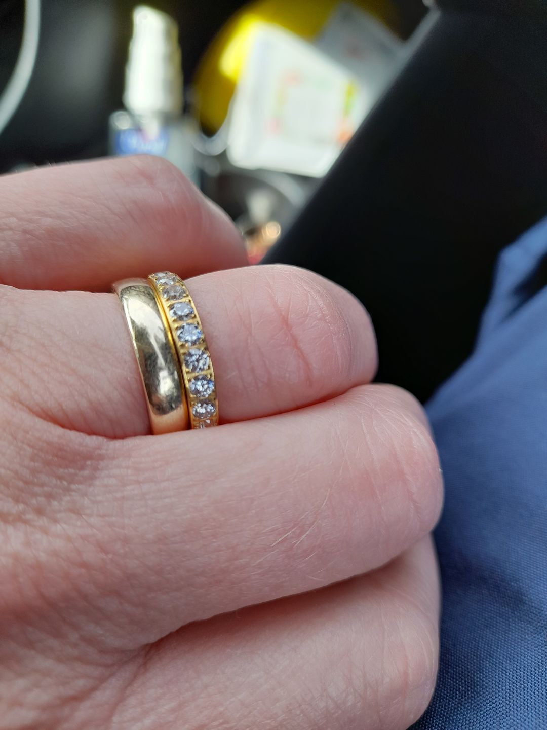 Customer photo review of Gold 3mm Full Glitz Ring