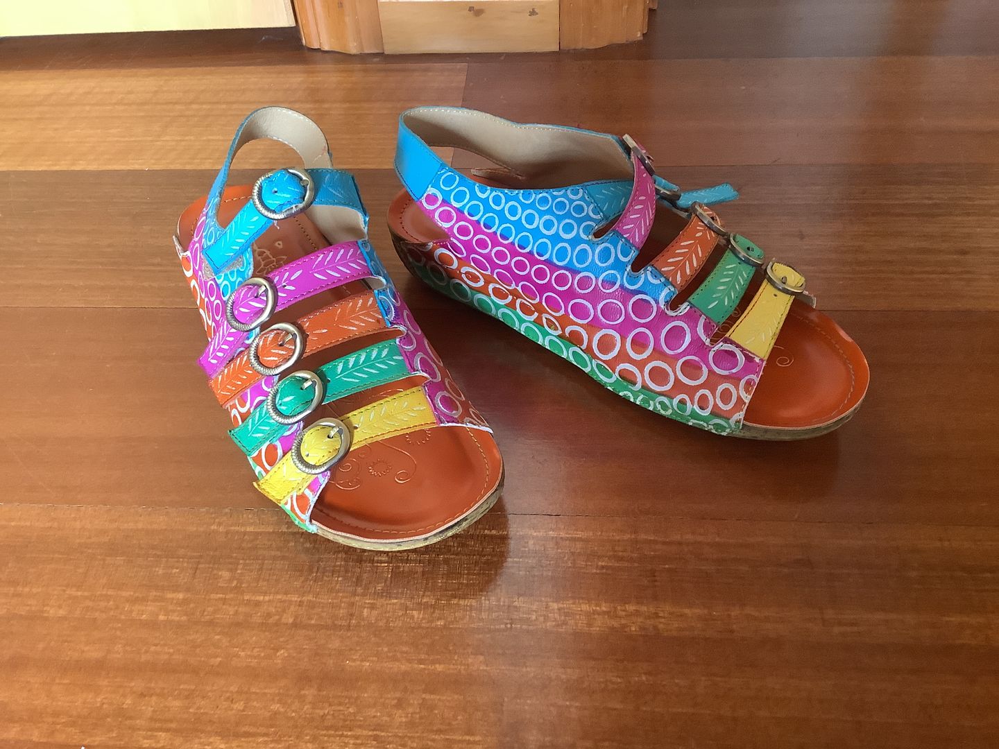 Customer photo review of Colorful Floral Embossed Leather Sandals