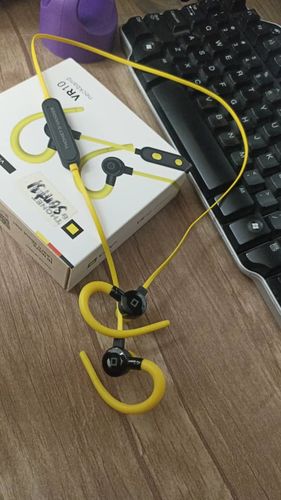 Customer photo review of Audifonos Thonet & Vander 5Mw Bluetooth Vr10 Neckband