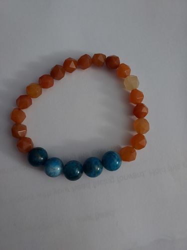 Customer photo review of Red Aventurine and Apatite Gemstone Bracelet for Letting go of the Need to Control