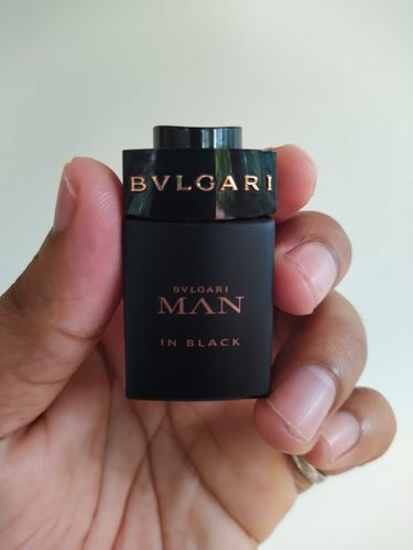 Customer photo review of Bvlgari Man in Black EDP Miniature For Men-5ml