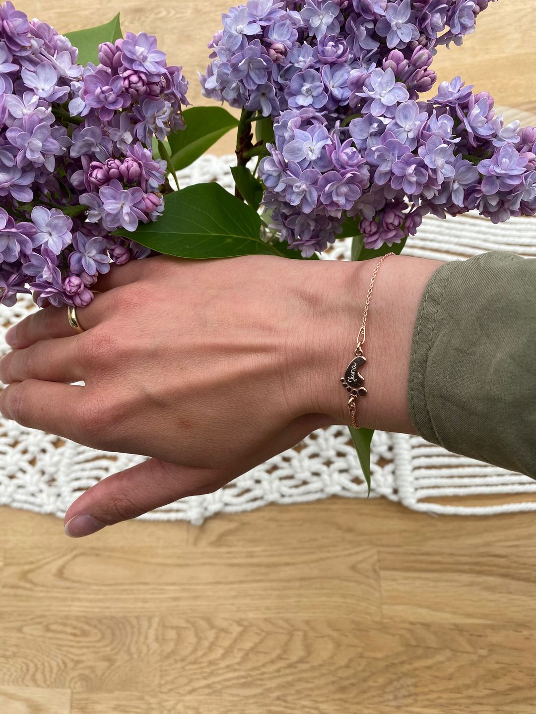 Customer photo review of Armband "Babyfuß"