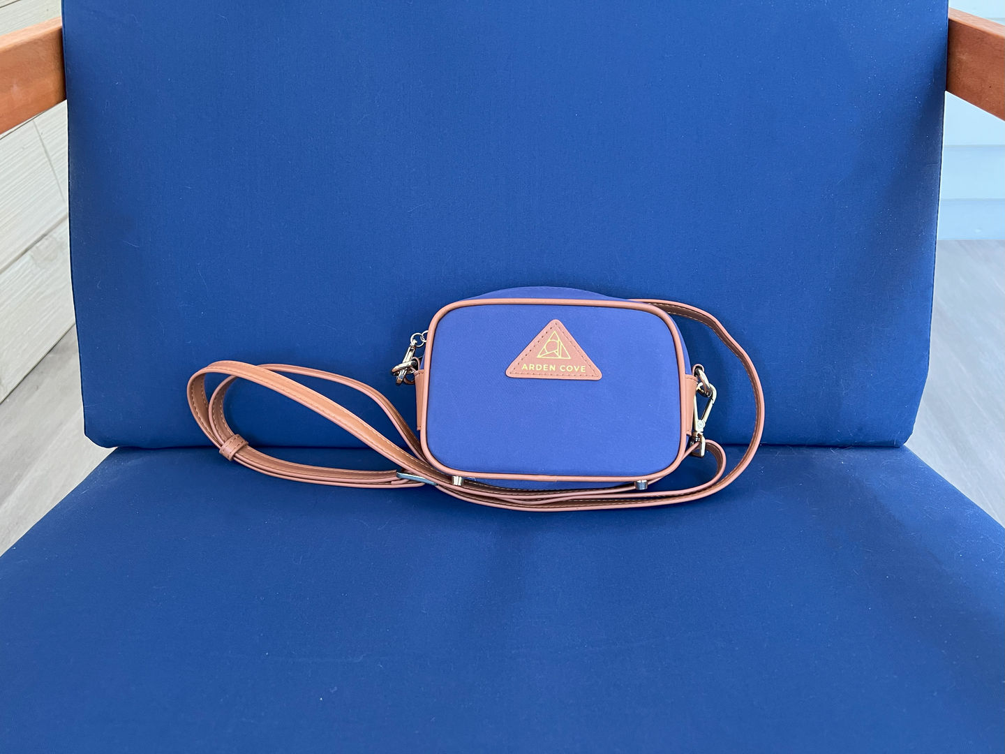 Customer photo review of Crissy Mini Crossbody with Locking Clasps Strap