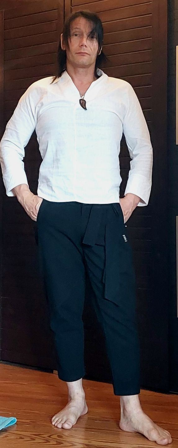 Customer photo review of Shinu Sleeve Shirt