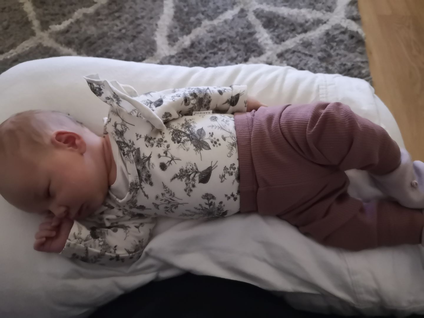 Customer photo review of Lilly Organic Cotton Bodysuit - Vintage Floral