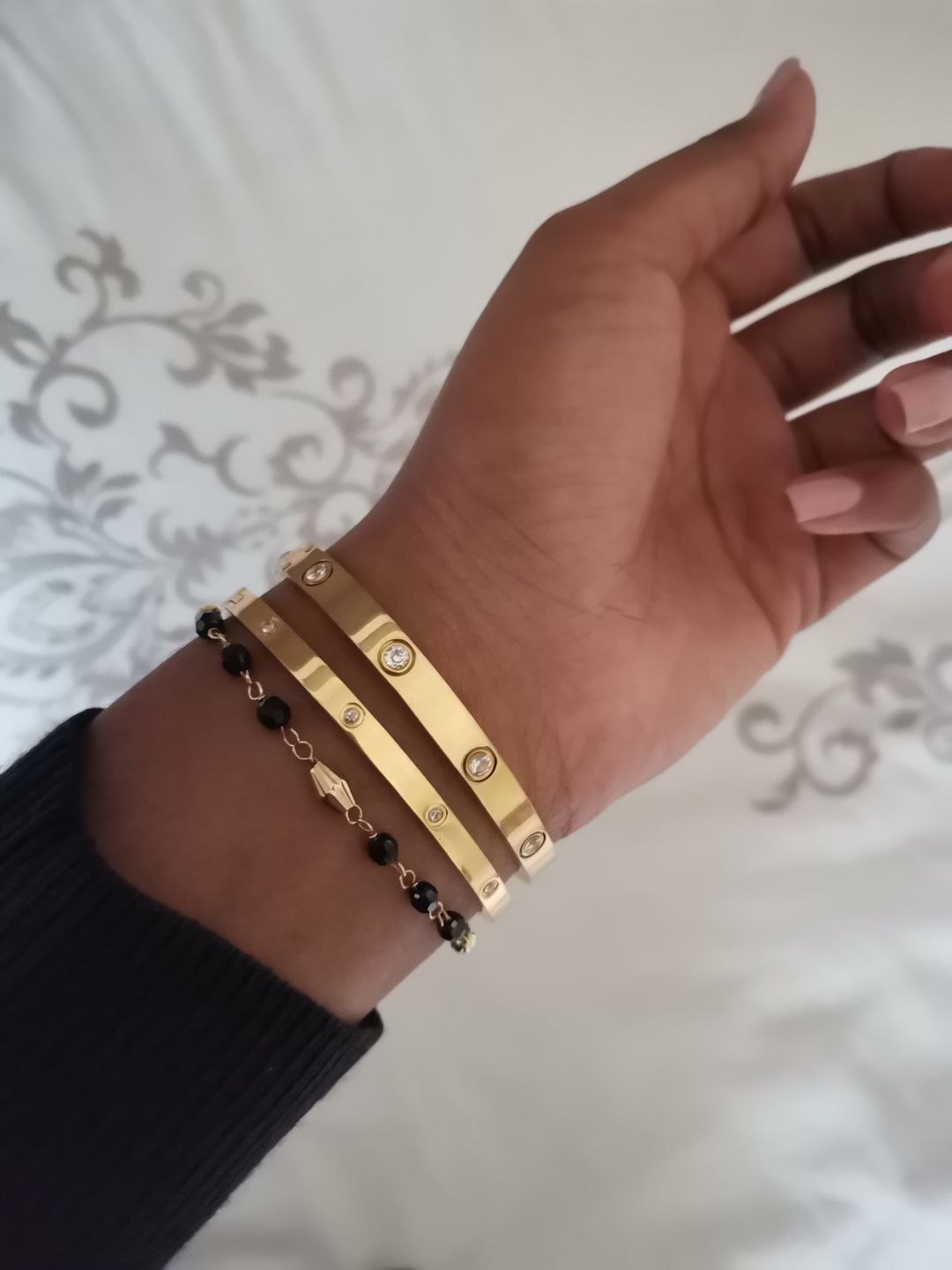Customer photo review of IT’S DESIGNER BRACELETS | Tarnish Free | Stainless Steel | Bracelet (1 piece)