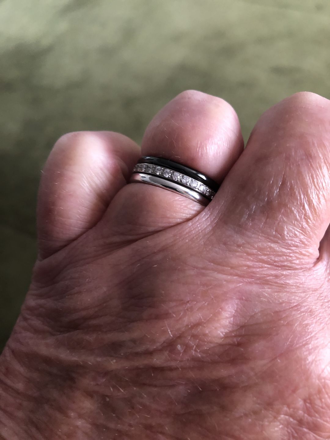 Customer photo review of Black 2mm Wonder Ring