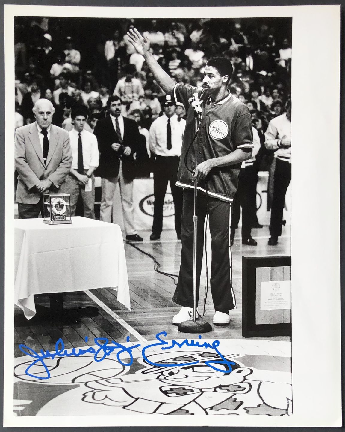 Customer photo review of Julius Erving Autograph Signing
