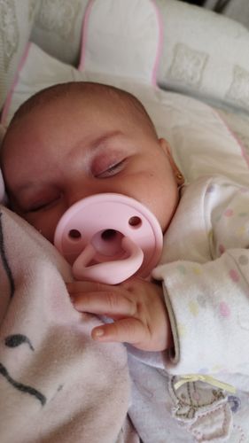 Customer photo review of Chupete New Rosa Chicle Nenina & Co