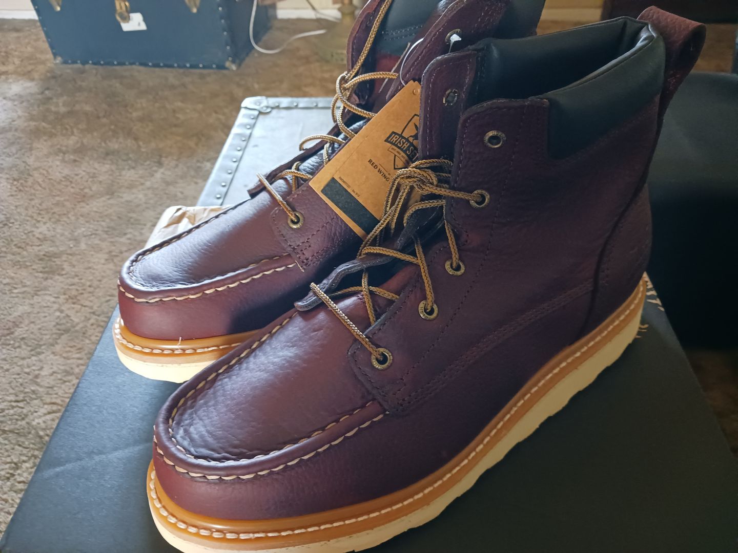 Customer photo review of Irish Setter by Red Wing Men's Ashby Soft Toe 6-inch Lace-Up Boots 83605