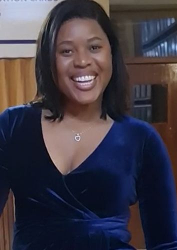 Customer photo review of KAMO - Brazilian 13x4 Lace Front Wig