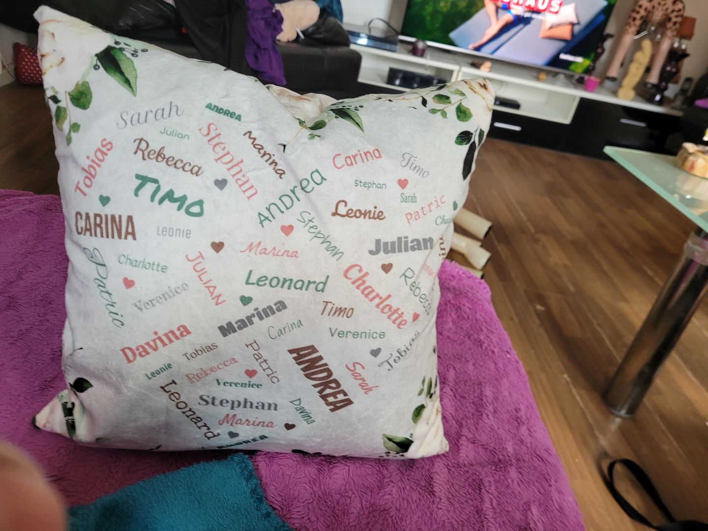 Customer photo review of Familienherz - Personalisiertes Kissen
