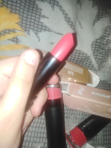 Customer photo review of Classy Lipsticks