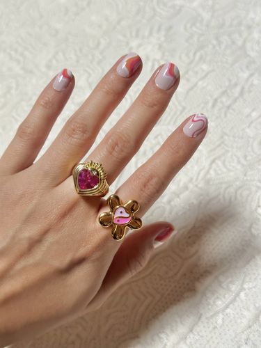 Customer photo review of True Romance Pink
