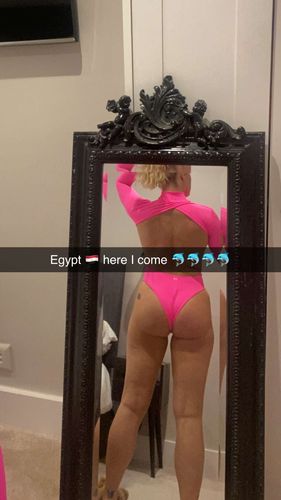 Customer photo review of Luna Long Sleeve Swimwear