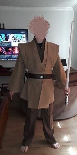 Customer photo review of Star Wars Kenobi Jedi Knight TUNIC Cosplay Kostüm Braun Version B