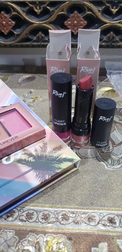 Customer photo review of Classy Lipsticks