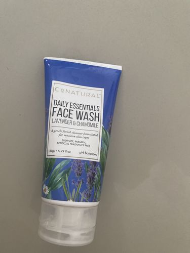 Customer photo review of Daily Essentials Face Wash - Lavender & Chamomile