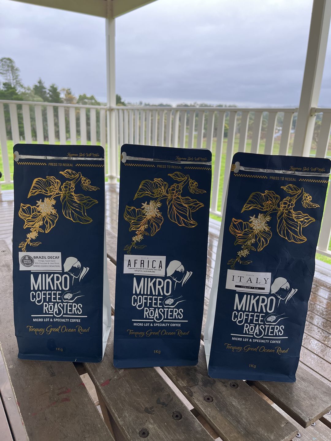 Customer photo review of Mikro Espresso Coffee Flavour Pack - 3x 500g Of Our Best Blends!
