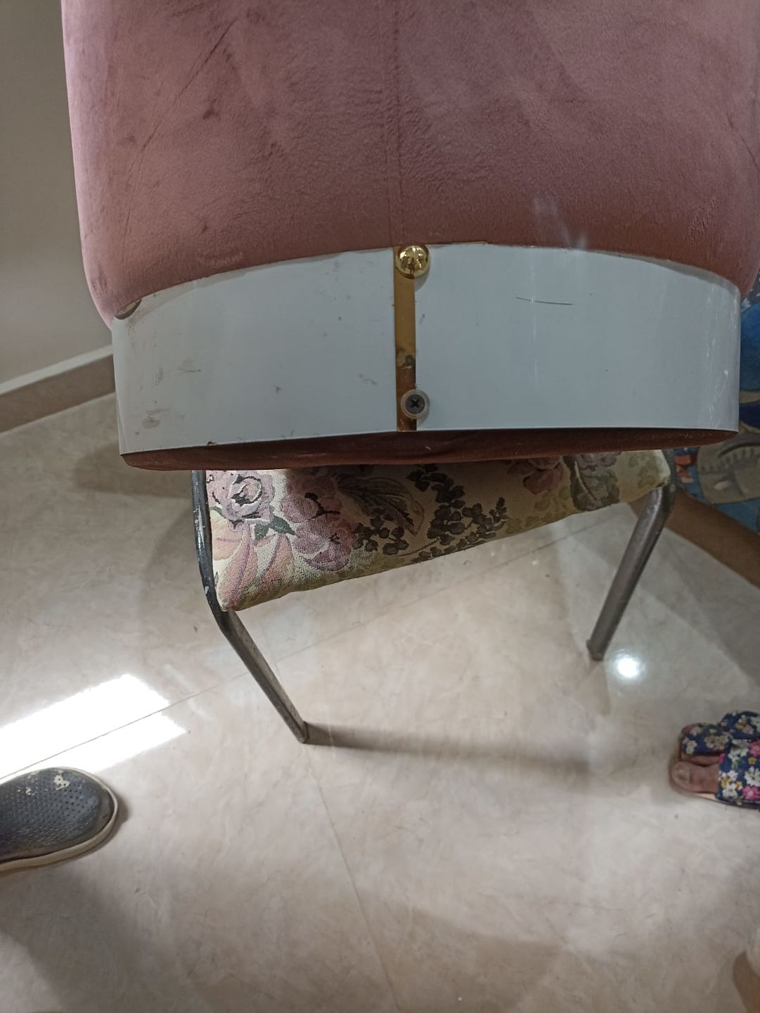 Customer photo review of بوف دائري - وردي - AC08