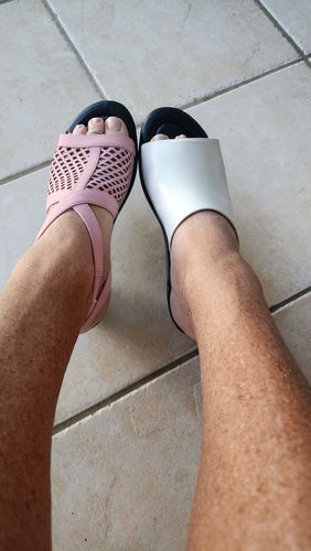 Customer photo review of Sydney White