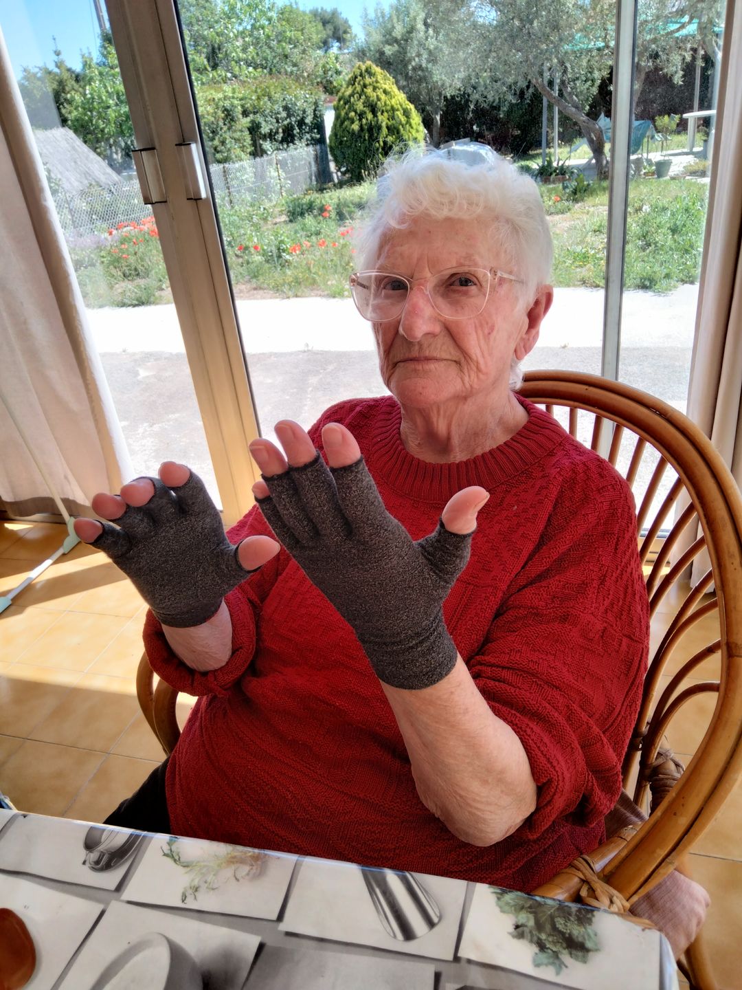 Customer photo review of Gants de compression anti-douleurs