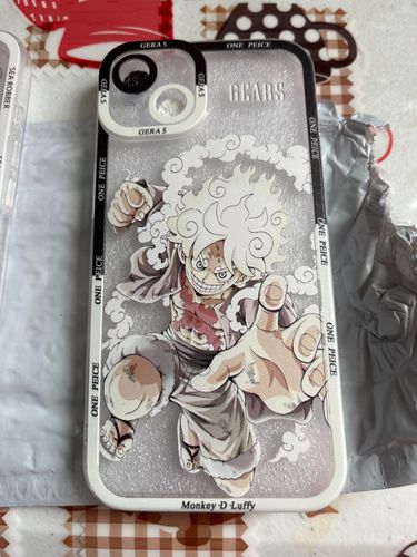 Customer photo review of One Piece Gera 5 II Phone Case