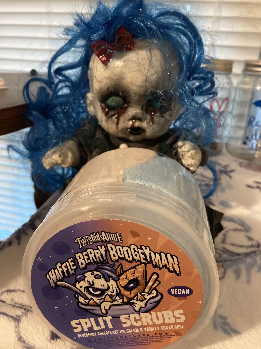 Customer photo review of Waffle Berry Boogeyman Split Scrub (Blueberry Cheesecake Ice Cream & Waffle Cone)