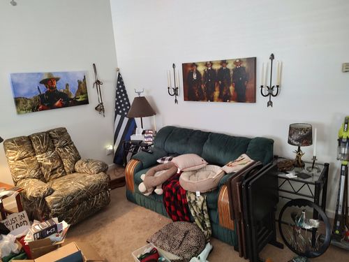 Customer photo review of The Outlaw Canvas Set