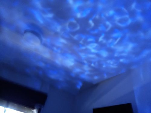 Customer photo review of Proyector Inteligente Galaxia con Altavoz y Música