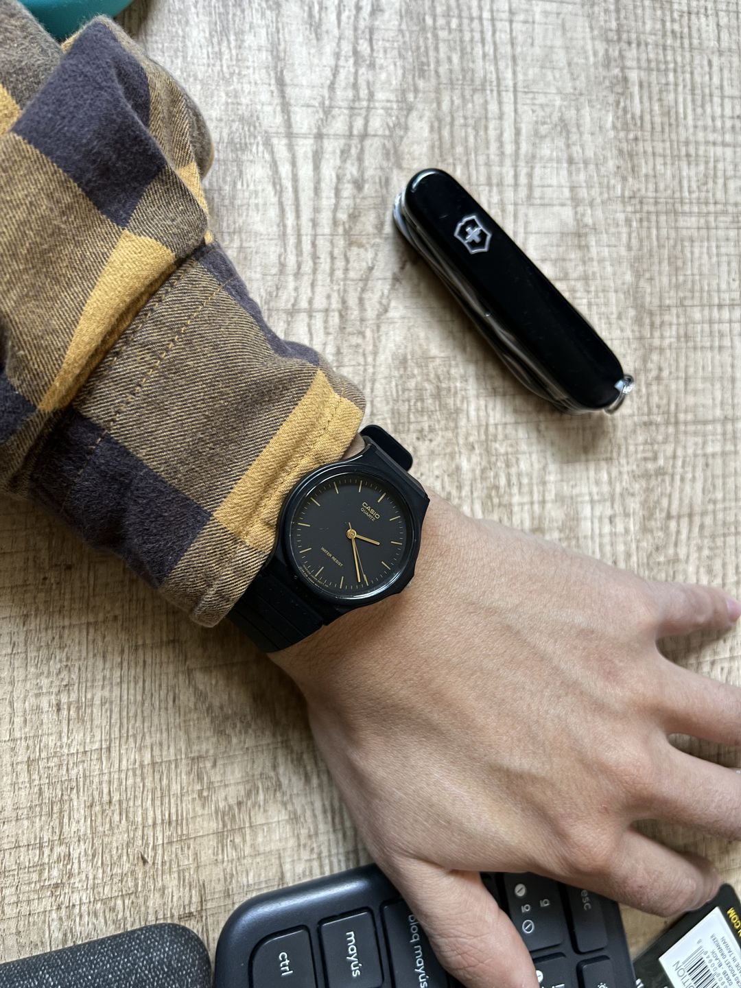 Customer photo review of Reloj Casio Vintage MQ-24-1ELDF Negro Flat