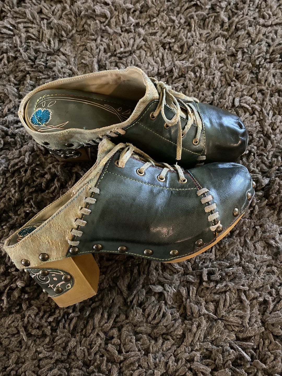 Customer photo review of Vintage Handmade Round Toe Sandals