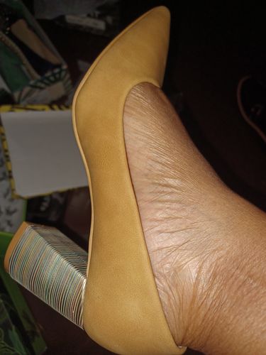 Customer photo review of Butterfly Feet Lissa 2 - Camel