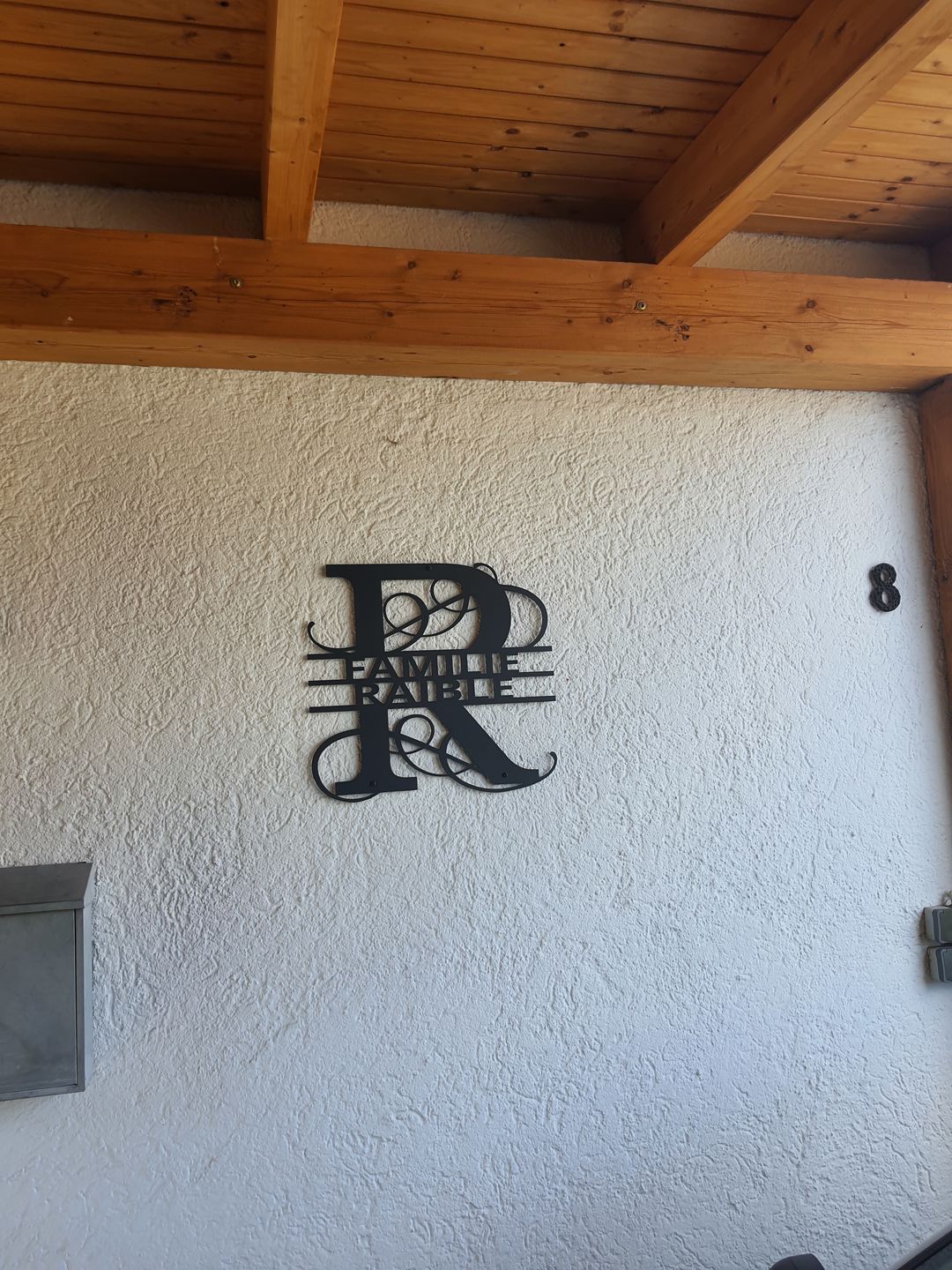 Customer photo review of Namens-Monogramm zweizeilig (personalisierbar)