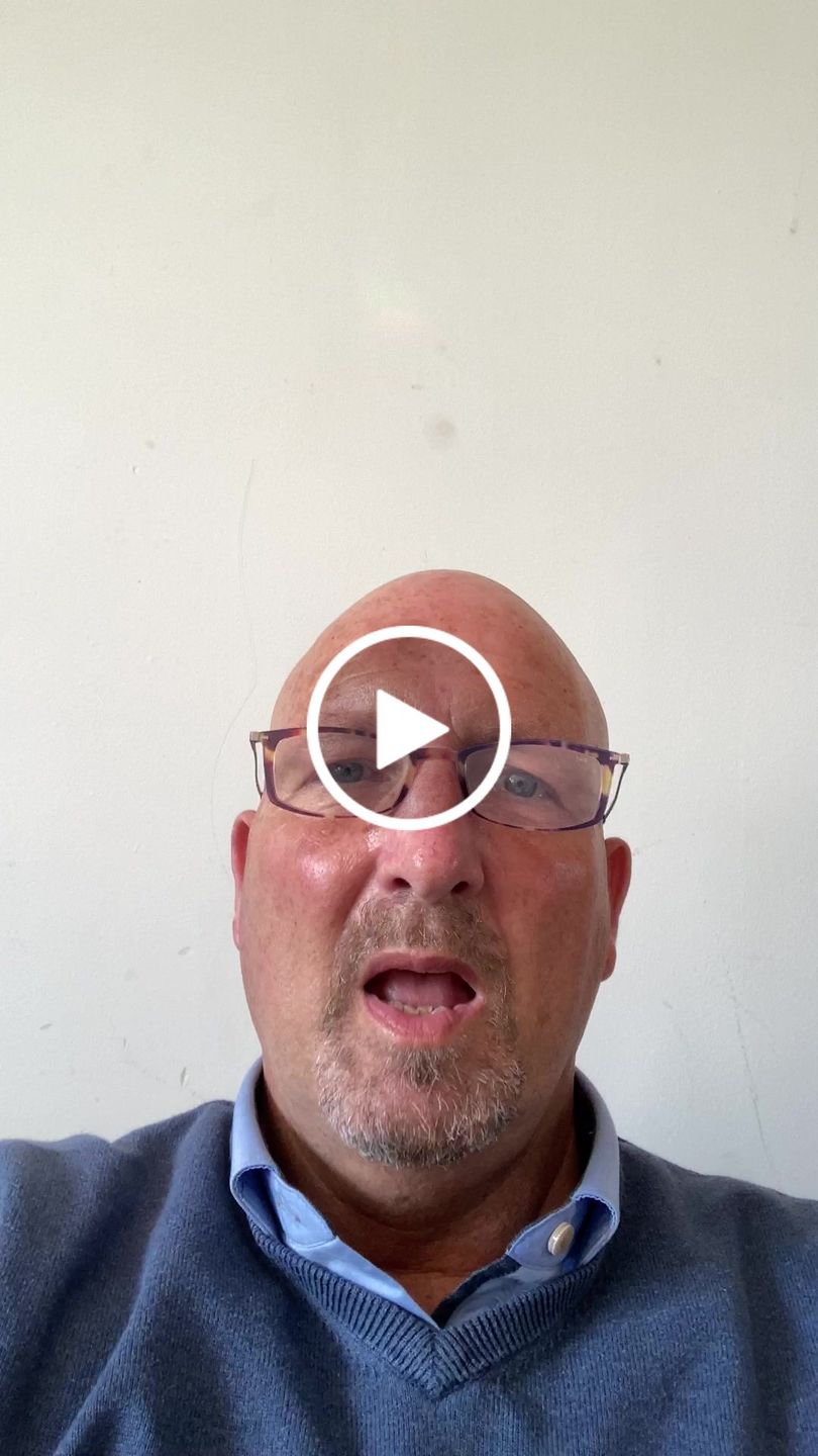 Customer video review of Brooklyn Blue Light Blocker Glasses + Milano Case