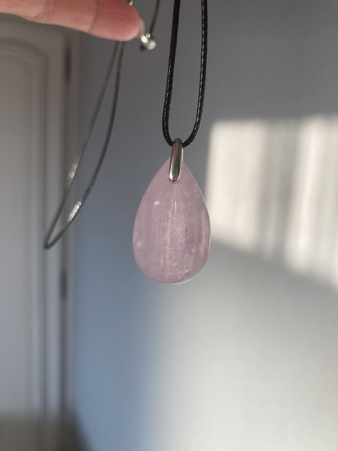 Customer photo review of Kunzite Pendentif