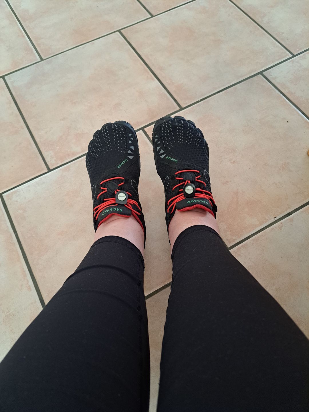 Customer photo review of Damen Barfußschuhe Chaser Fast Ⅰ