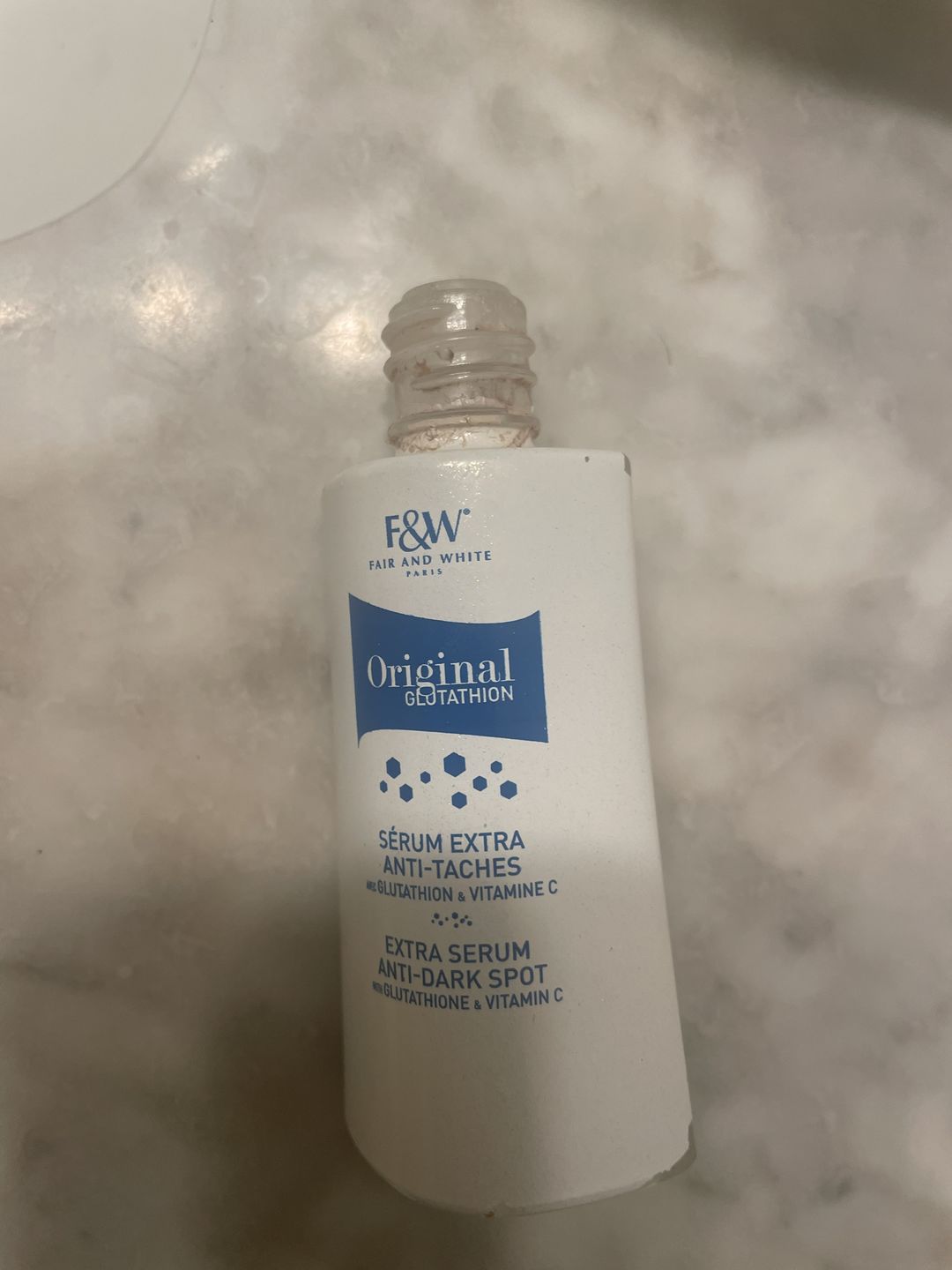 Customer photo review of Fair and White Glutathion Extra Serum Anti-Dark Spot 30ml / 1.01 Fl Oz