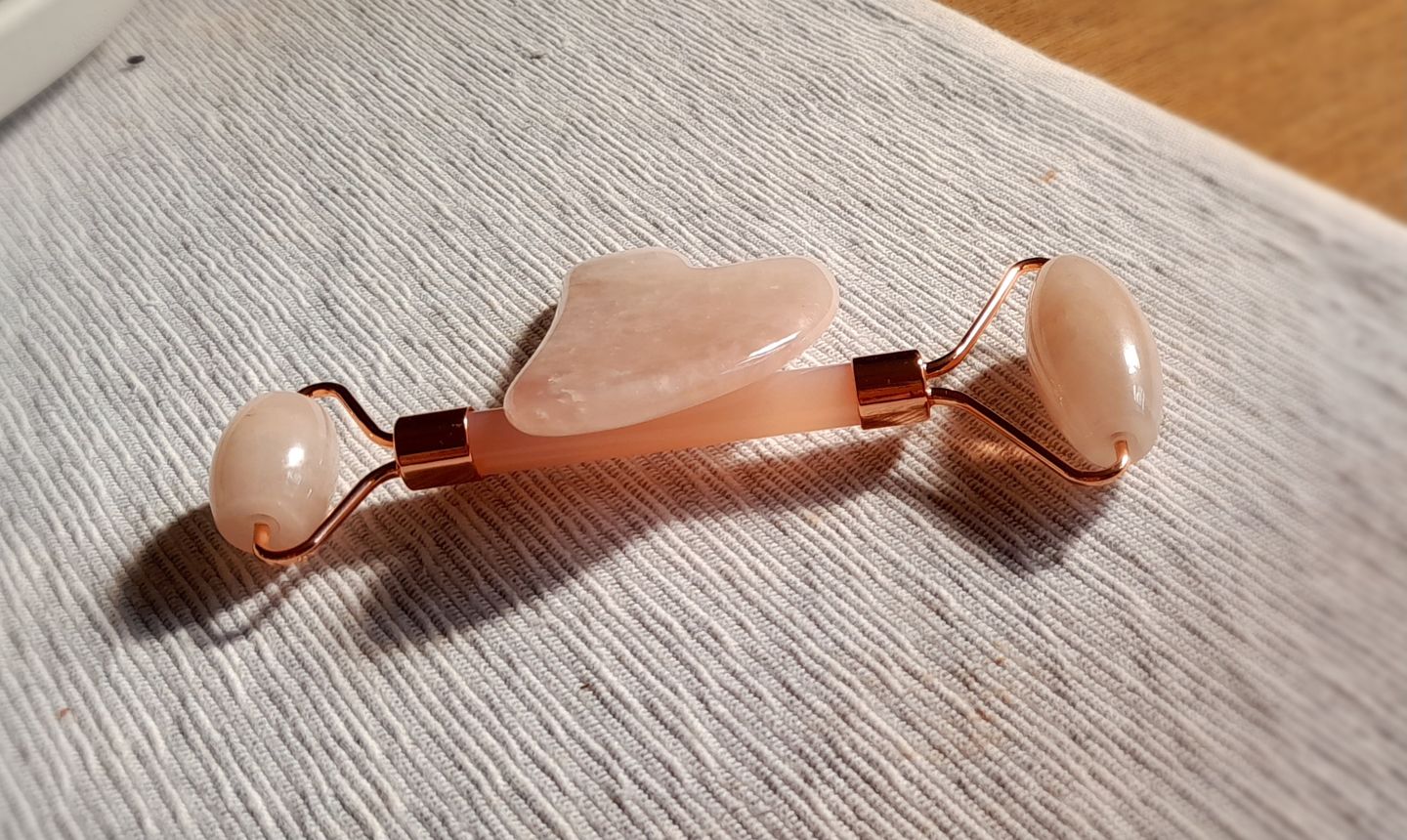 Customer photo review of Rouleau Quartz Rose - Apaisant & Anti-Rides