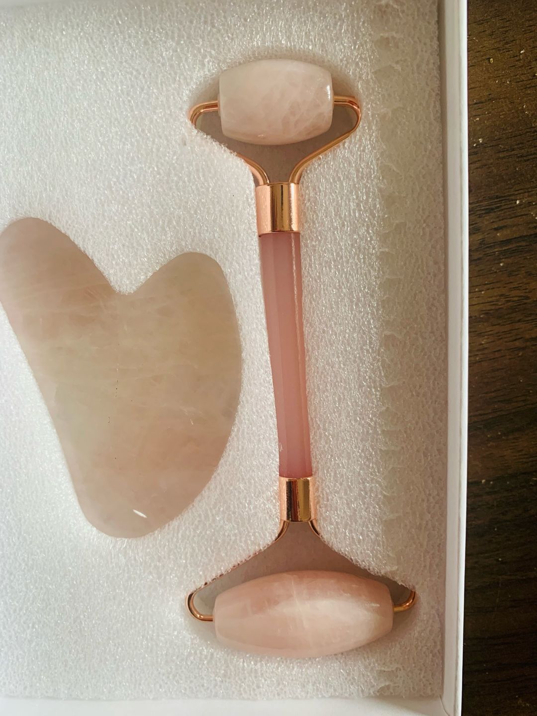 Customer photo review of Rouleau Quartz Rose - Apaisant & Anti-Rides
