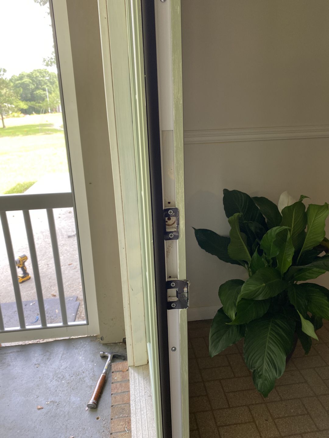 Customer photo review of Thermal Aluminum Astragal (White)
