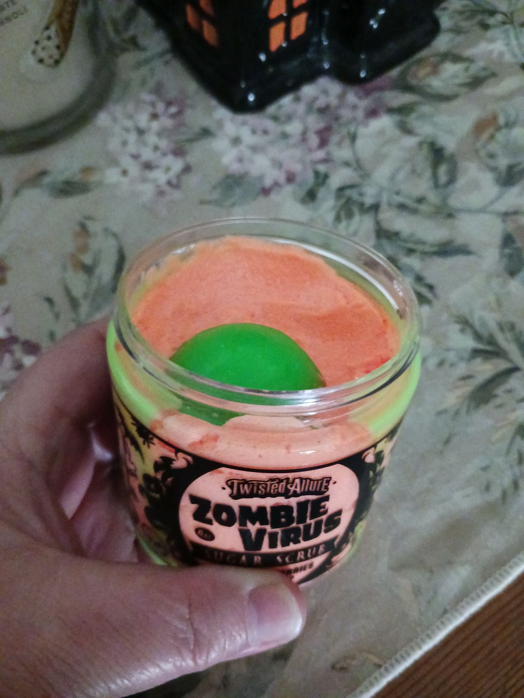 Customer photo review of Zombie Virus Sugar Scrub ( Zomberries & Fizzy Pop)