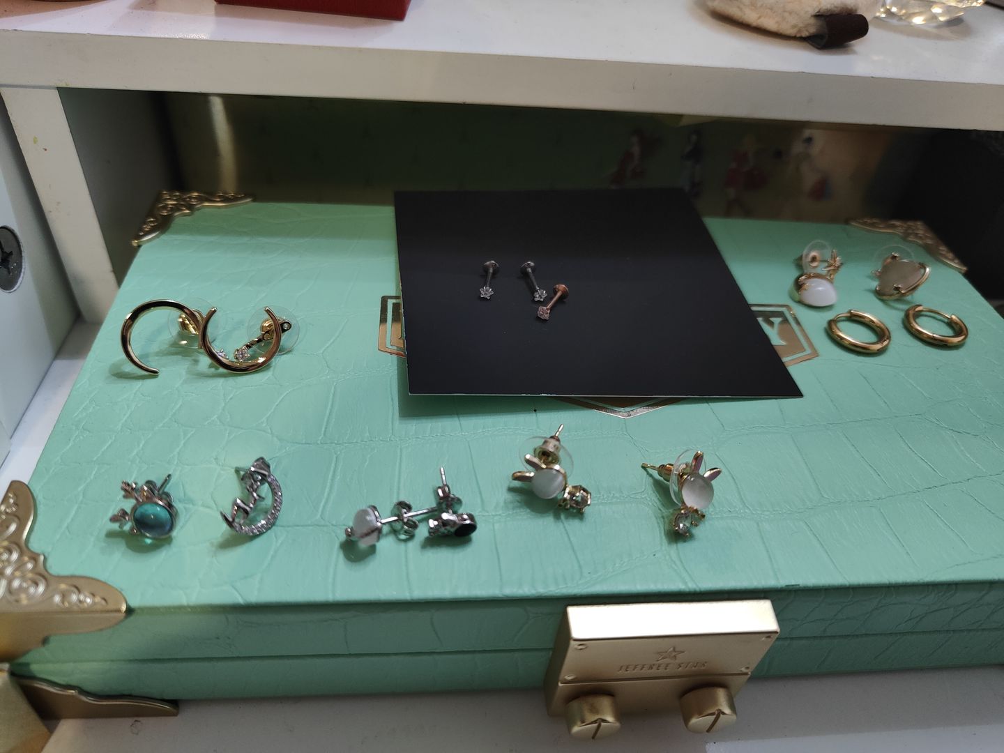 Customer photo review of Aretes Astronauta y Luna