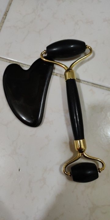Customer photo review of Rouleau Obsidienne Noire -  Fermeté & Contours Liftés