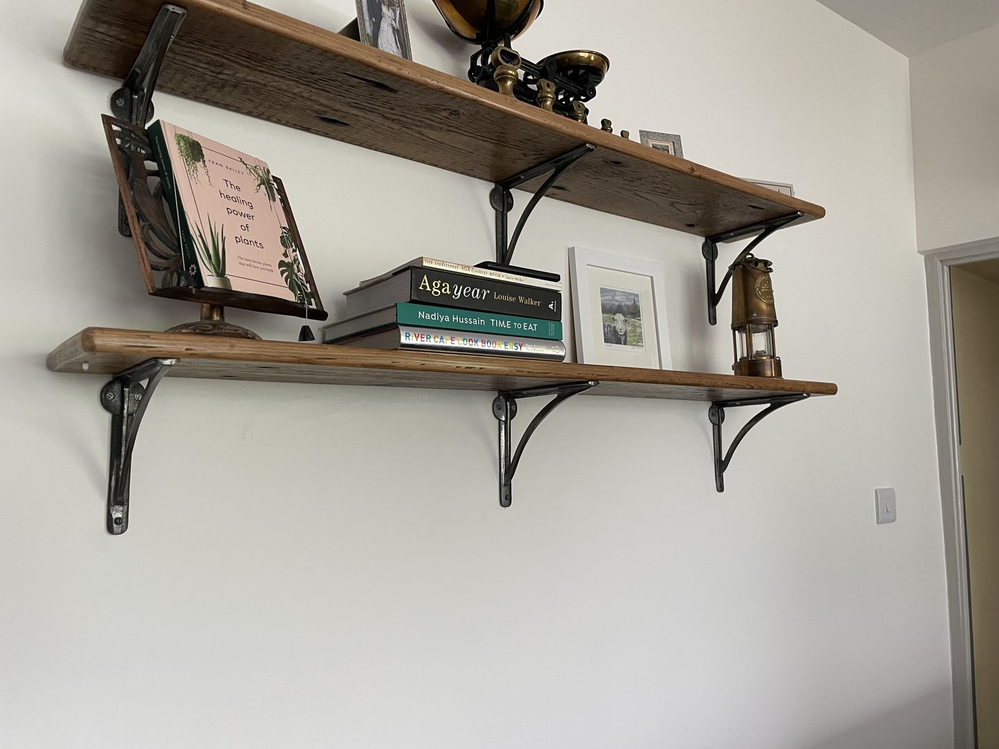 Customer photo review of 7 Inch Ironbridge Cast Iron Shelf Bracket