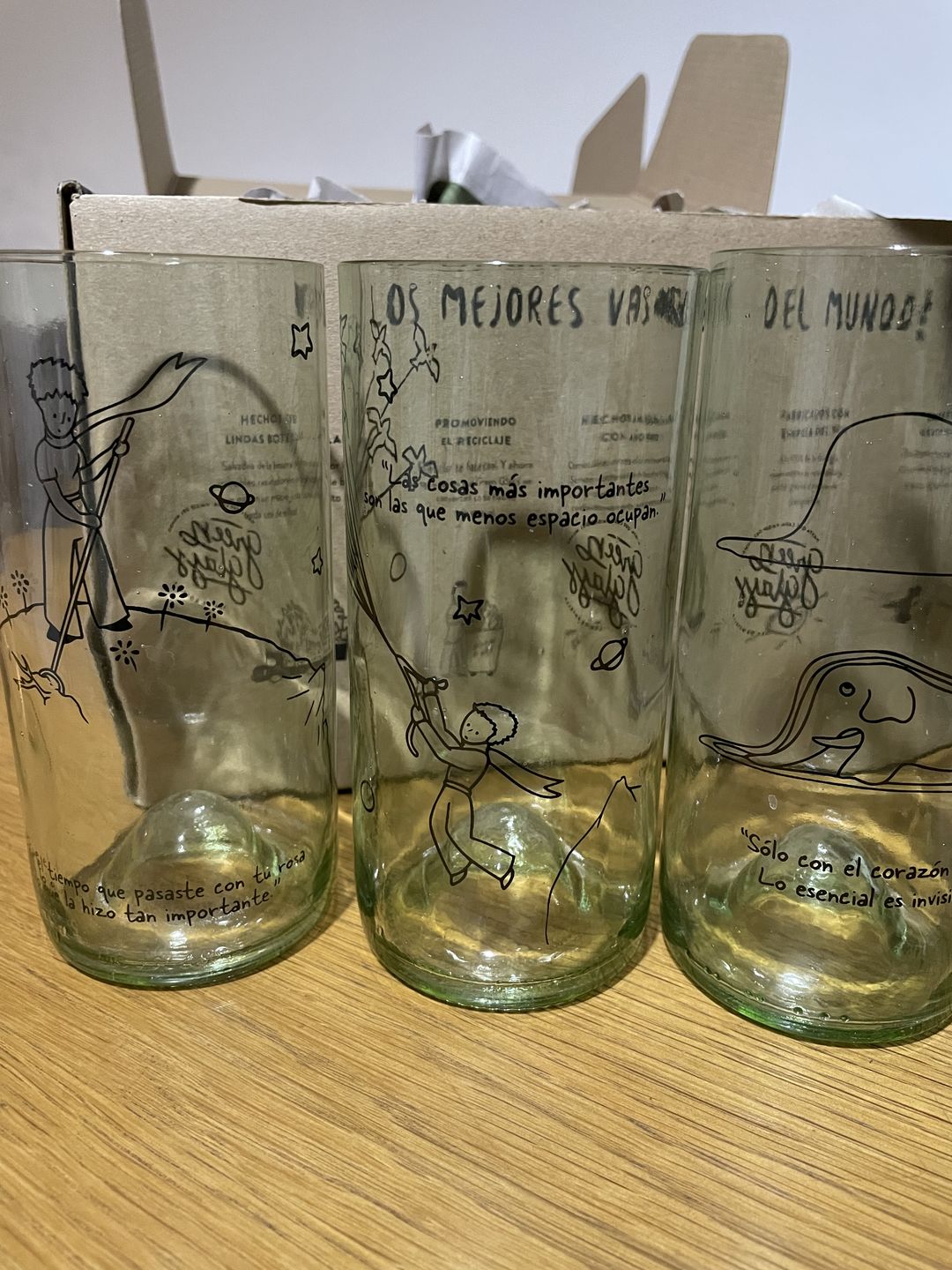Customer photo review of El Principito Juego de 6 Vasos