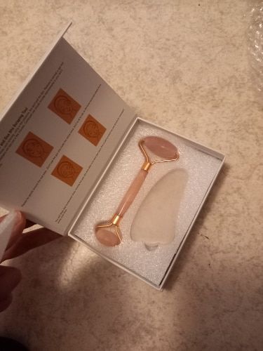 Customer photo review of Rouleau Quartz Rose - Apaisant & Anti-Rides