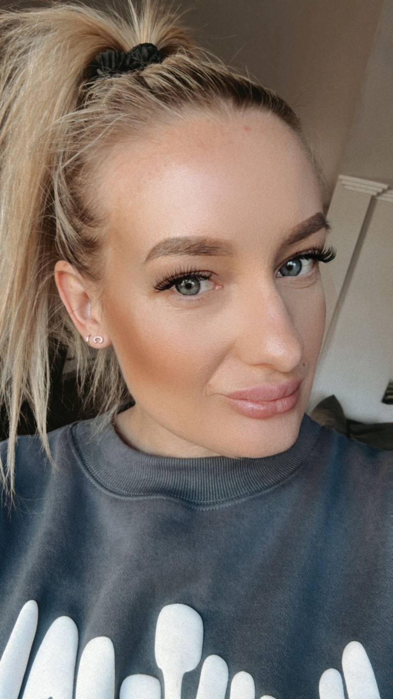 Customer photo review of Mineral Powder Foundation