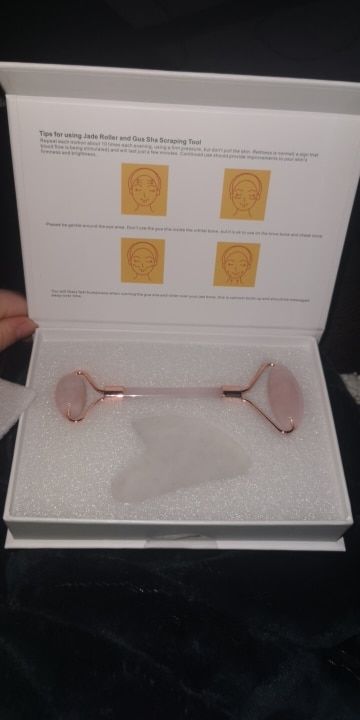 Customer photo review of Rouleau Quartz Rose - Apaisant & Anti-Rides